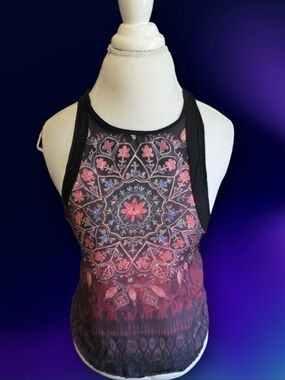 🌺 Floral Mandala Print Racerback Tank Top - Black & Pink